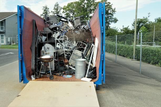 Best Yard Waste Removal  in Tillmans Corner, AL